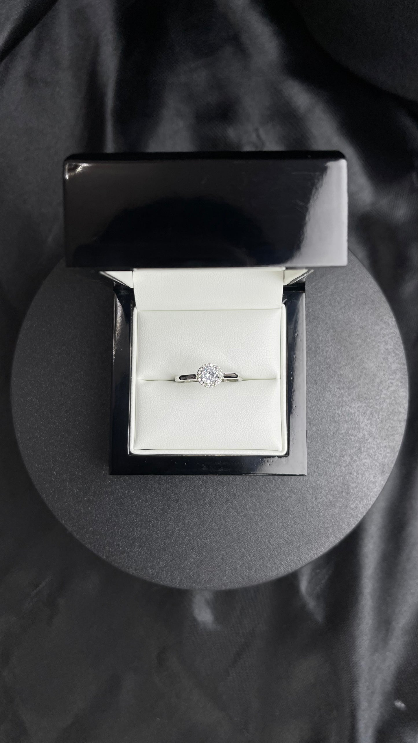Anillo Compromiso Halo Zirconias