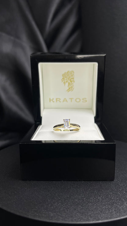 Anillo Solitario Zirconia Corte Esmeralda