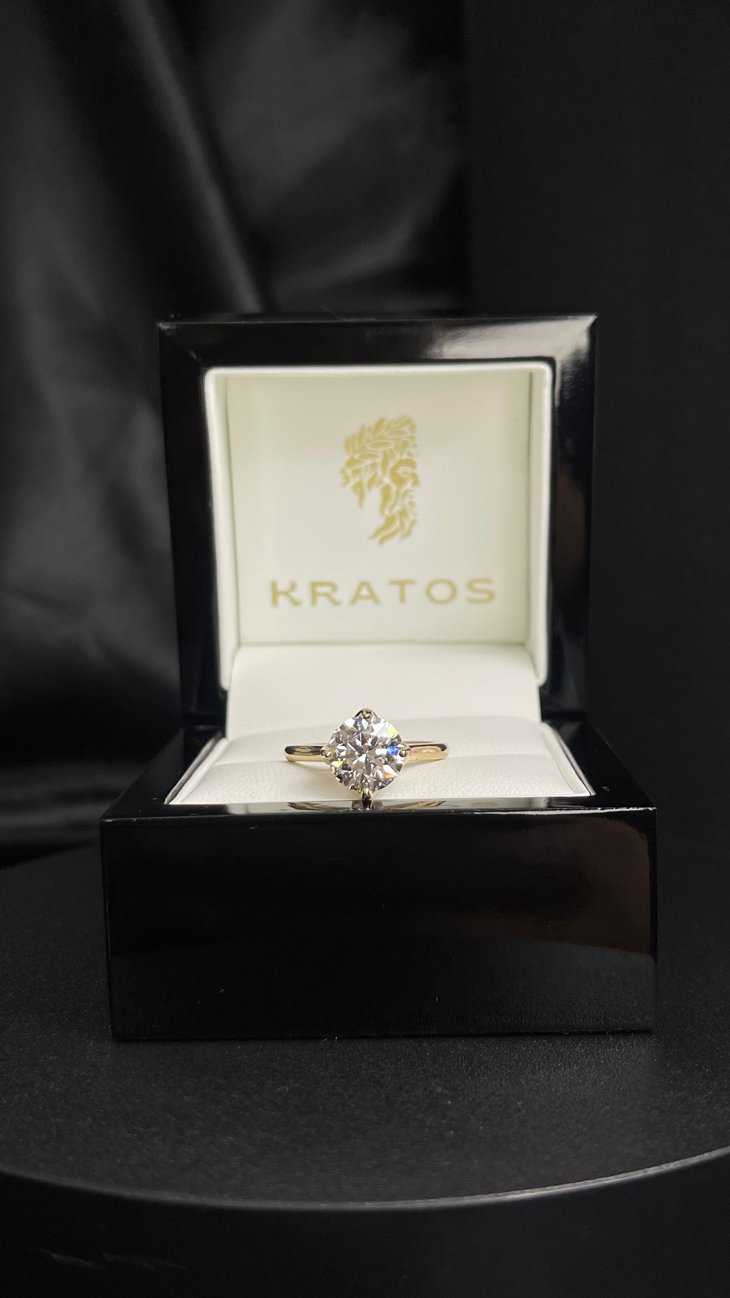 Anillo Compromiso Redondo 2.51ct tulip, 14k YG