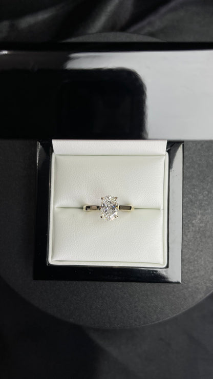 A. Compromiso Oval Solitario 1.51ct 14k YG