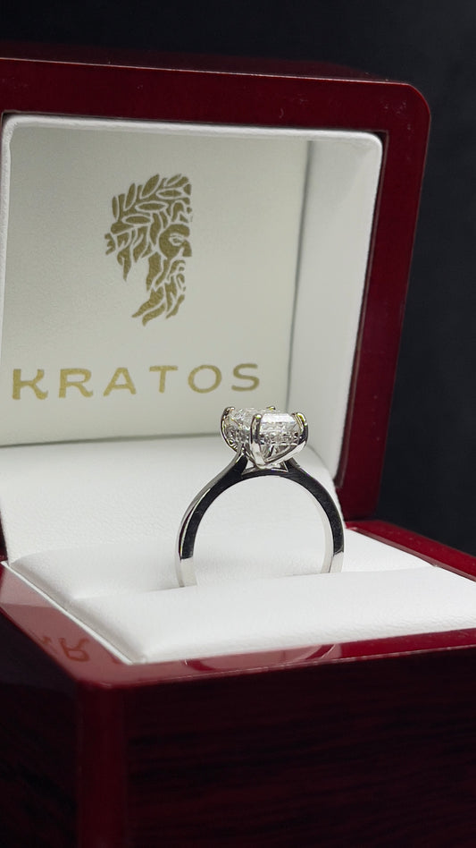 Anillo Corte Esmeralda 1.57ct, Hidden Halo .20 ct diamantes naturales