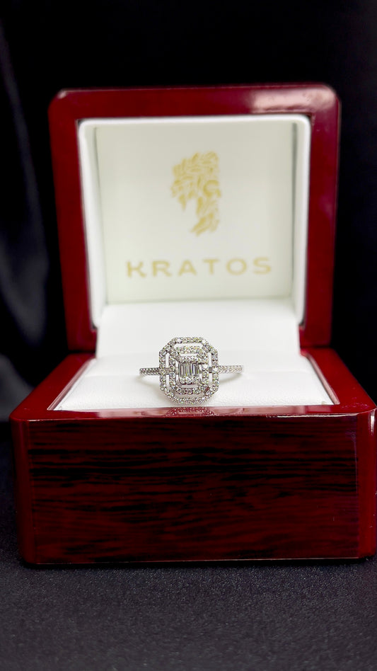 Anillo Octagonal Doble Halo 68RD .30ct, 3B 0.05ct centrales todo en diamantes naturales18k